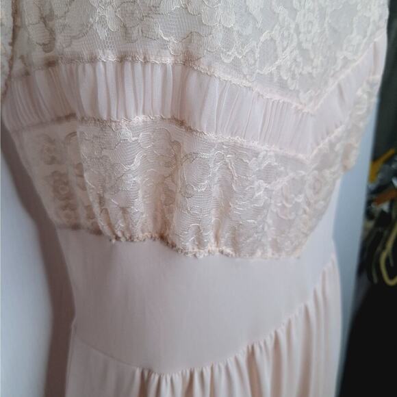 Vintage 60s Radcliffe Long Maxi Nightgown Nylon 38 M/L Lace Coquette Romantic - Picture 9 of 11